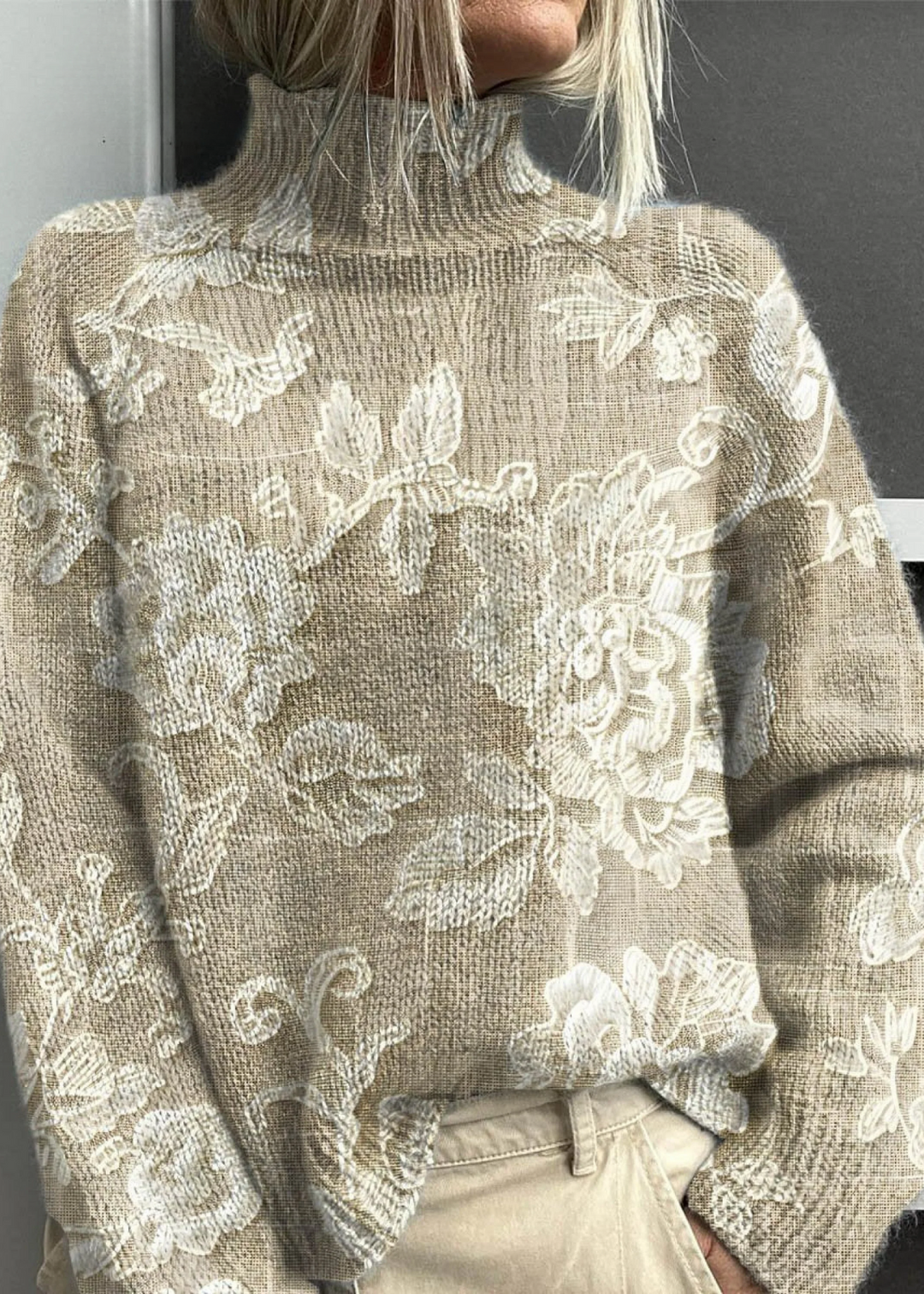 Alex | Col roulé à fleurs